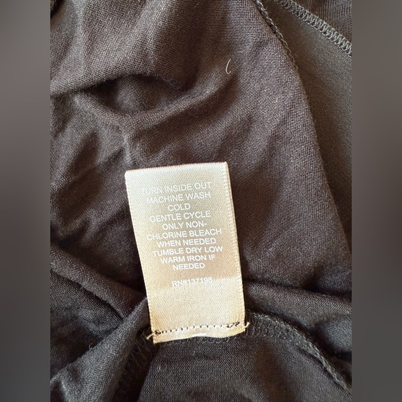 Black Relaxed 3/4 Sleeve Blouse - Picture 6 of 7